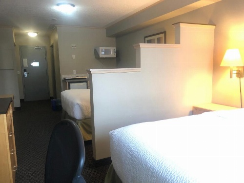 Travelodge by Wyndham Fort McMurray image 13